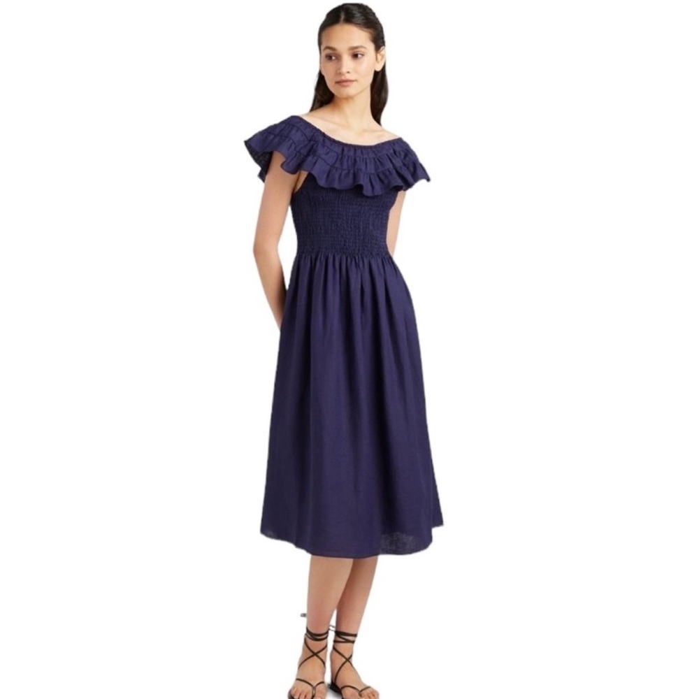 Linen Akilah in navy